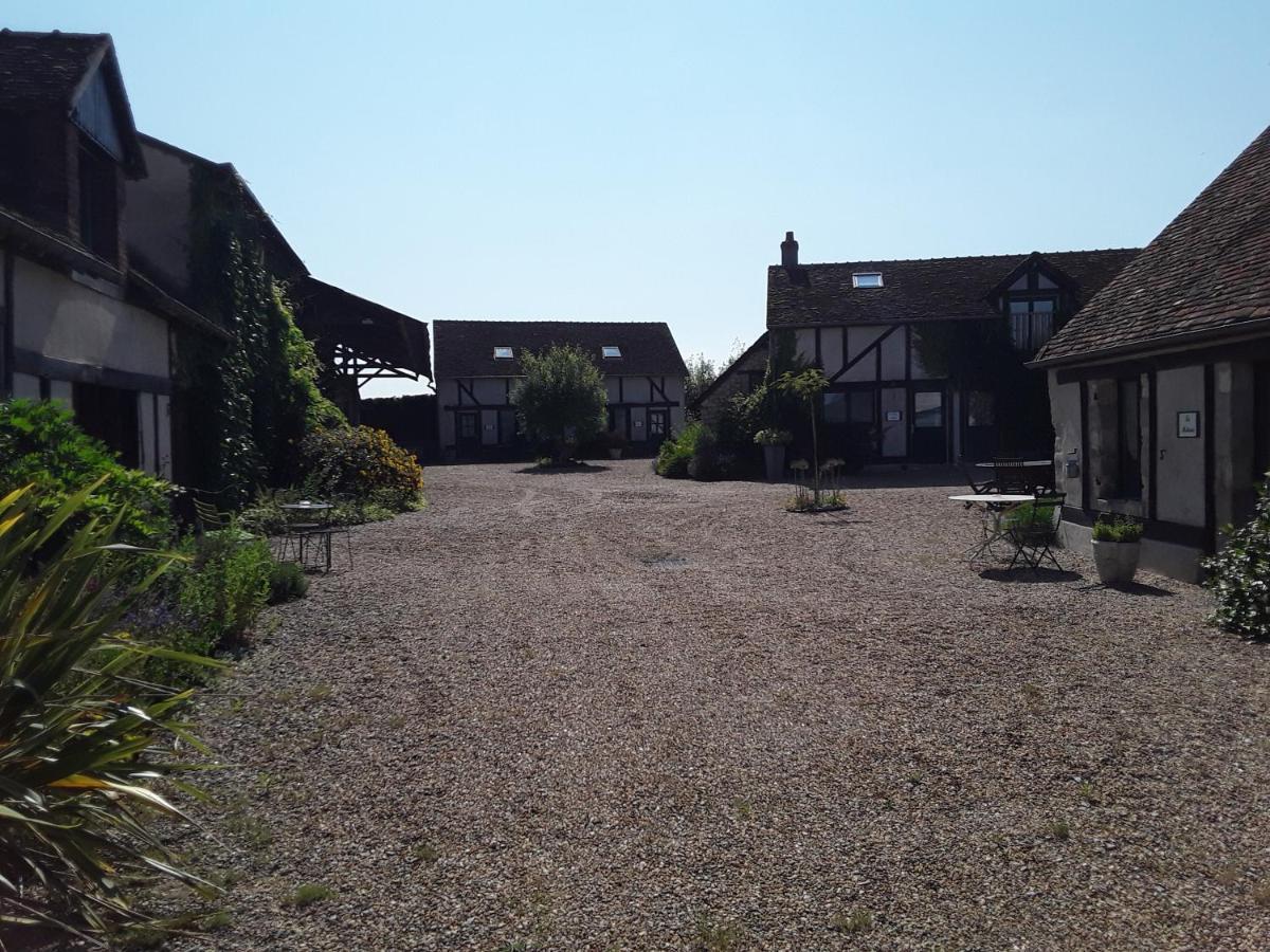 La Belviniere Chambres Et Table D'Hotes Tour-en-Sologne Luaran gambar